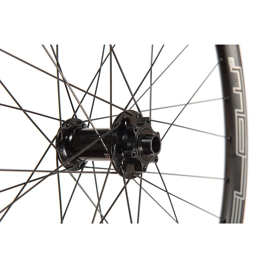 Stans No Tubes - Flow CB7