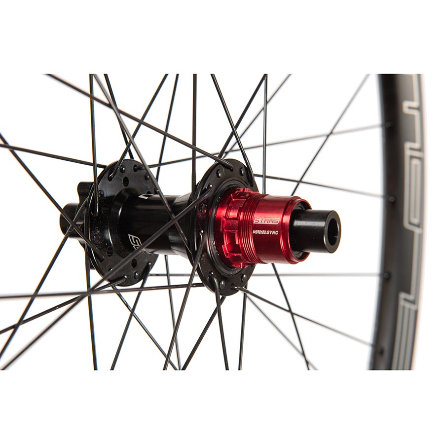 Stans No Tubes - Flow CB7