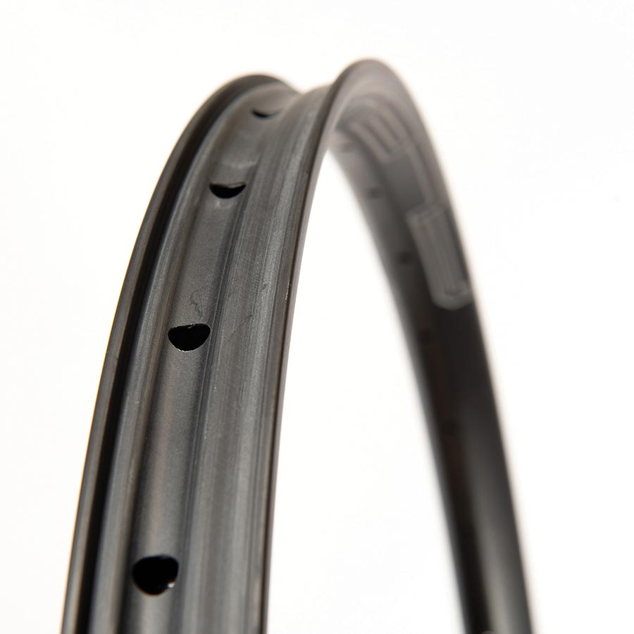 Stans No Tubes - Flow CB7